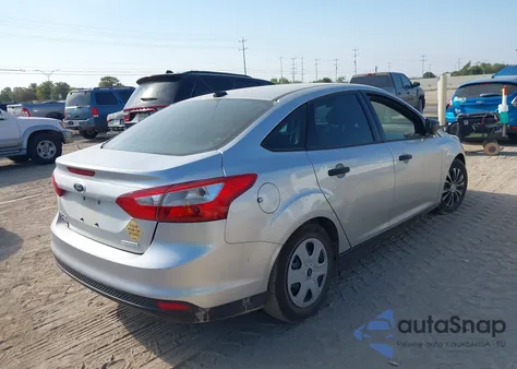 2012 Ford Focus S from USA, damaged, VIN 1FAHP3E2XCL415166